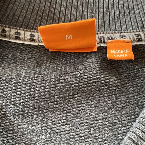 Men’s Boss grey and black sweater. Size M - Picture 3 of 4